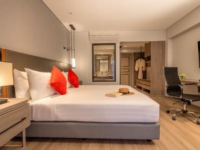 Nh Asoke Отель 4*
