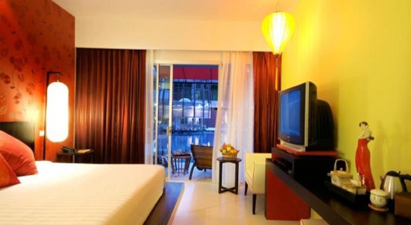 Отель Nh Asoke 4*